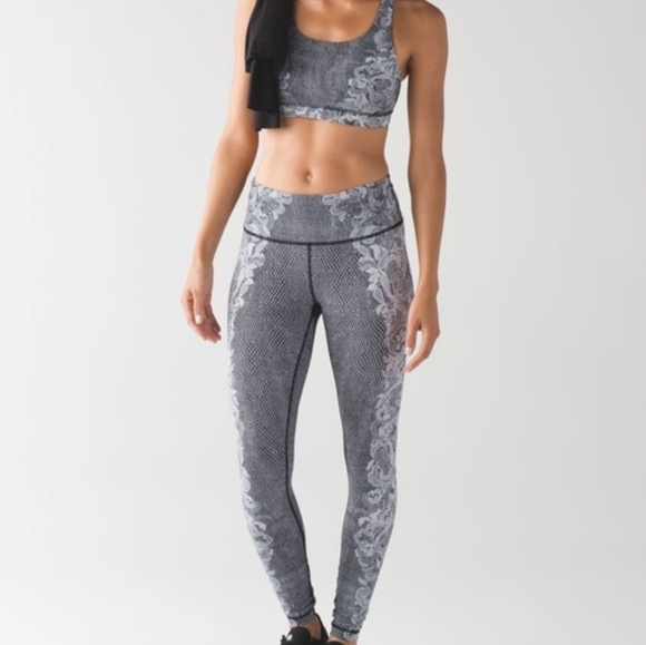 lululemon athletica Pants - Lululemon florence lace speed wonders
